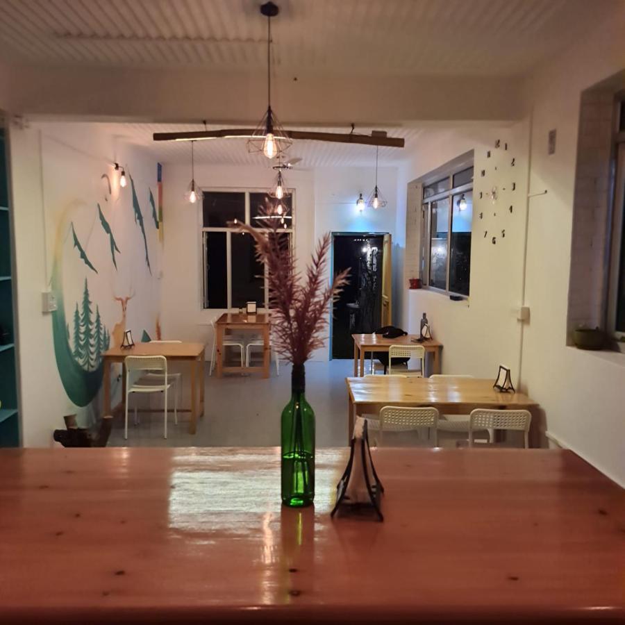 Hotel Barefoot Bir Coliving Coworking Cafe Zewnętrze zdjęcie