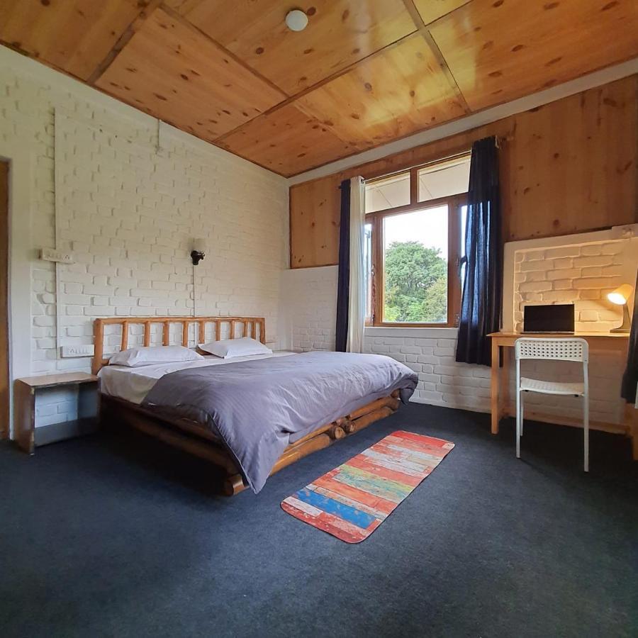 Hotel Barefoot Bir Coliving Coworking Cafe Zewnętrze zdjęcie
